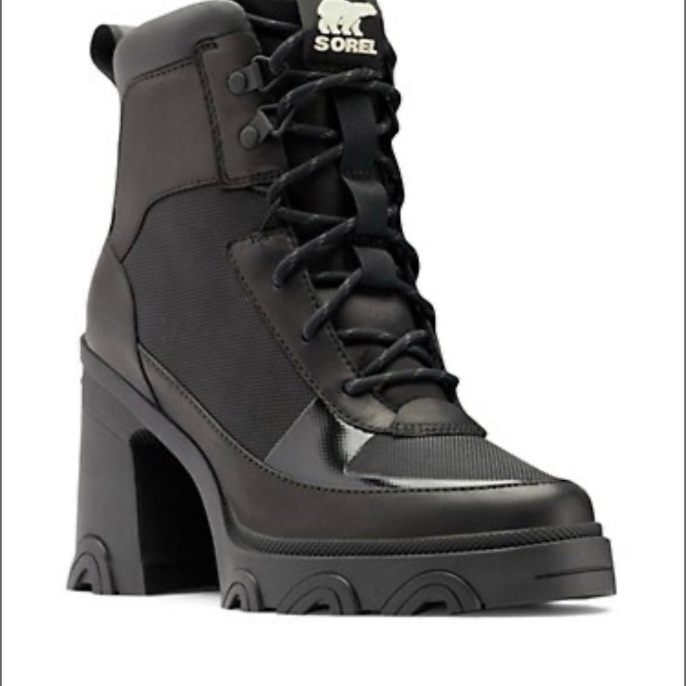 NEW! Sorel Brex Heel Lace Boots